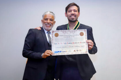 João Mendes e Comendador - Reprodução Instagram